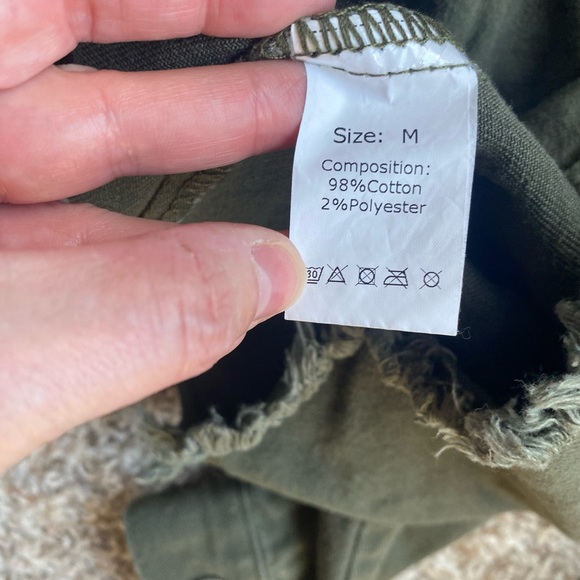 Shacket - Picture 3 of 5